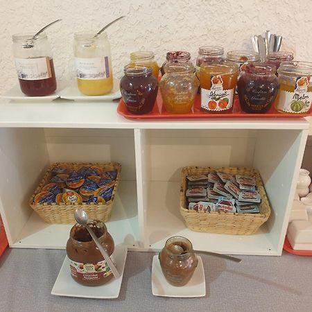 Hotel Mas De L'Espaire Les Vans Ngoại thất bức ảnh