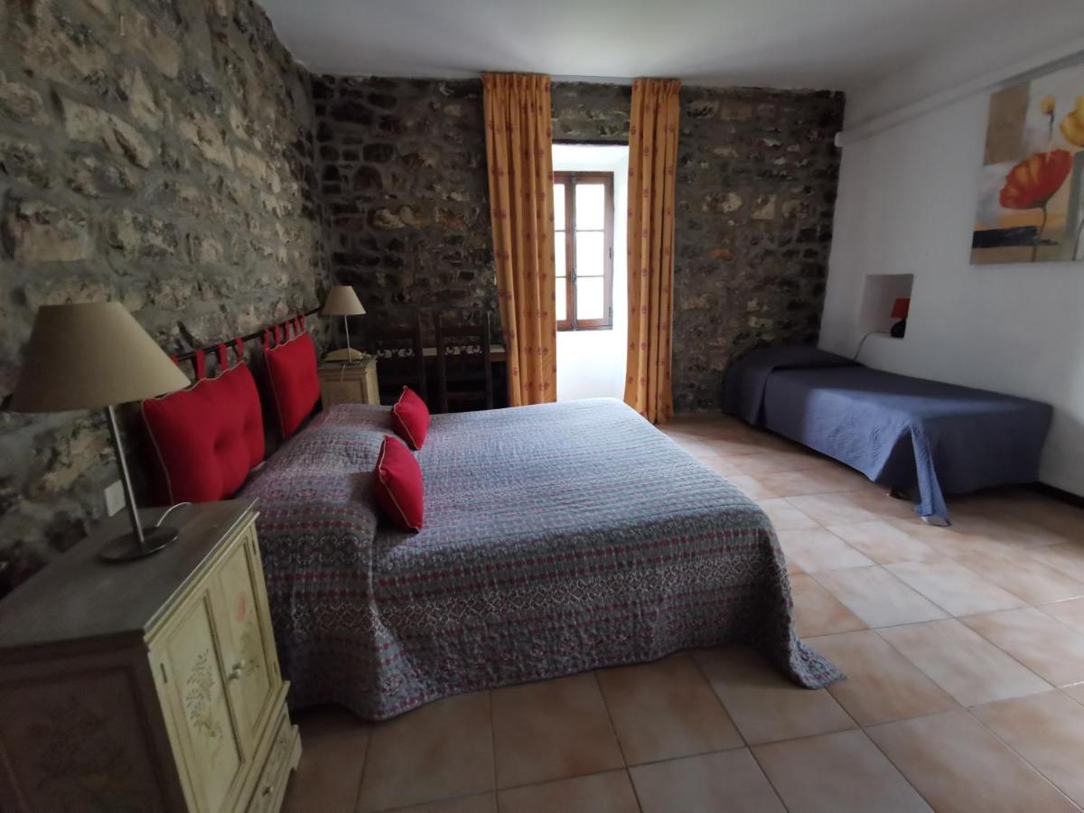 Hotel Mas De L'Espaire Les Vans Ngoại thất bức ảnh