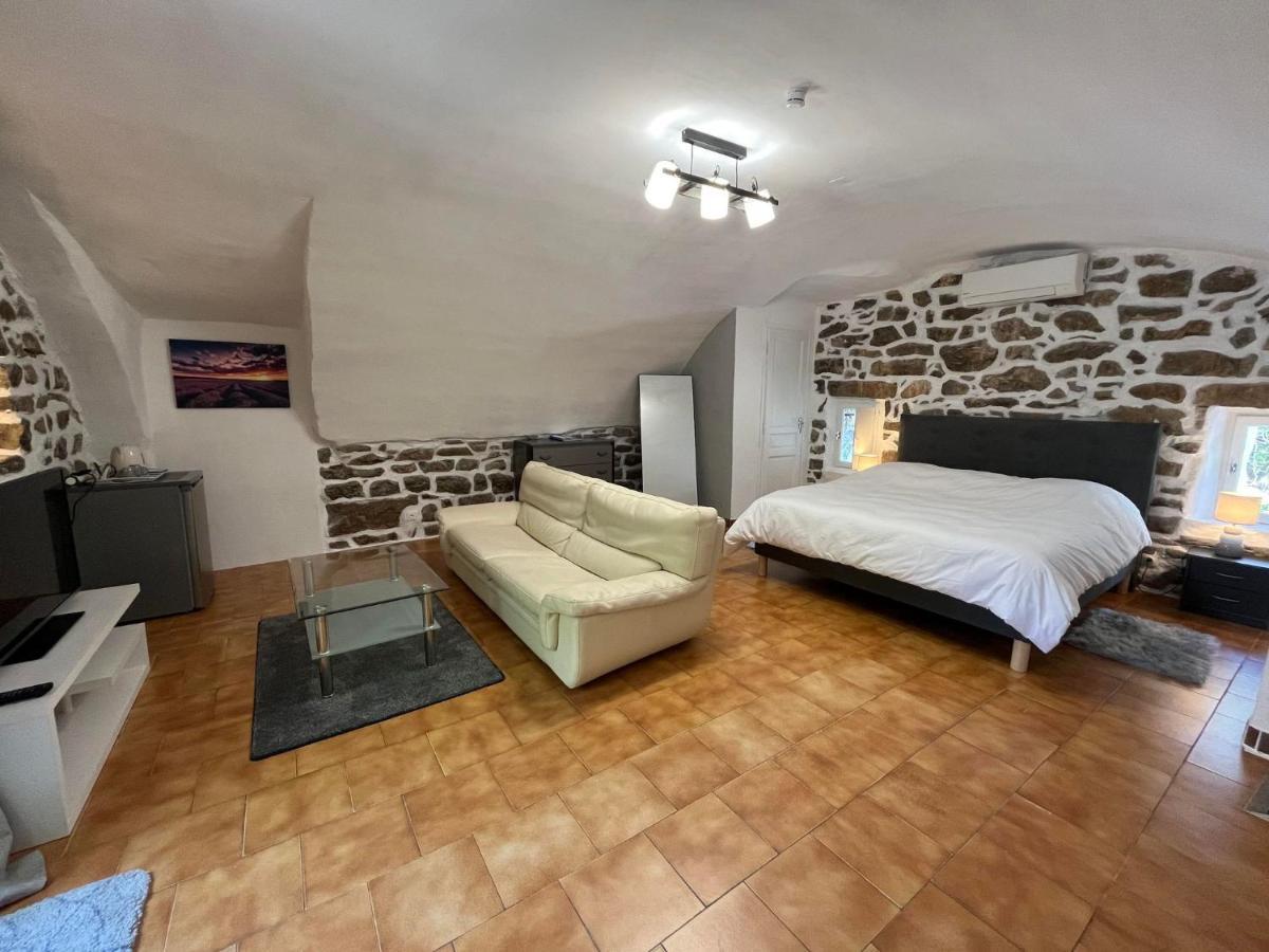 Hotel Mas De L'Espaire Les Vans Ngoại thất bức ảnh