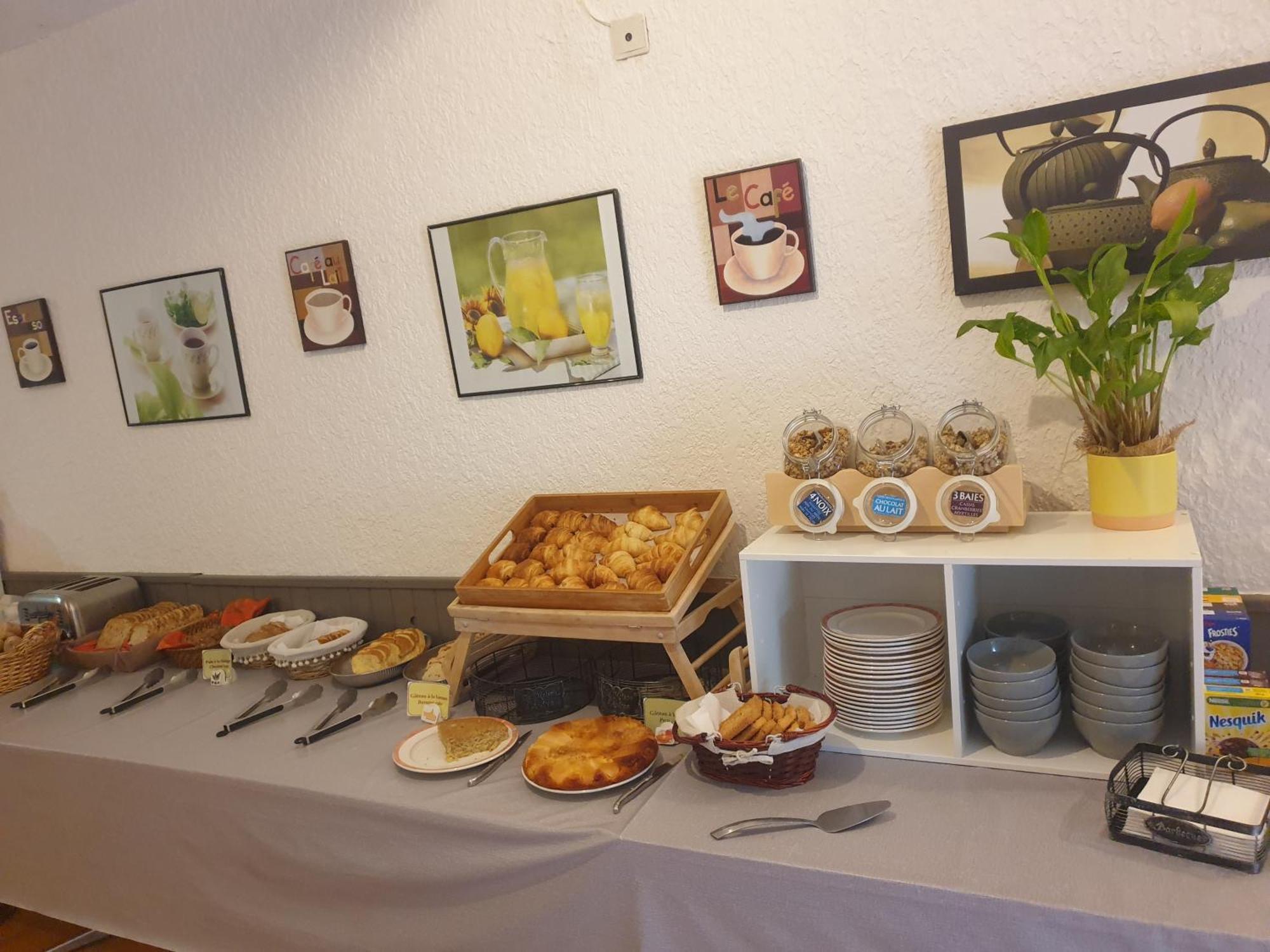 Hotel Mas De L'Espaire Les Vans Ngoại thất bức ảnh
