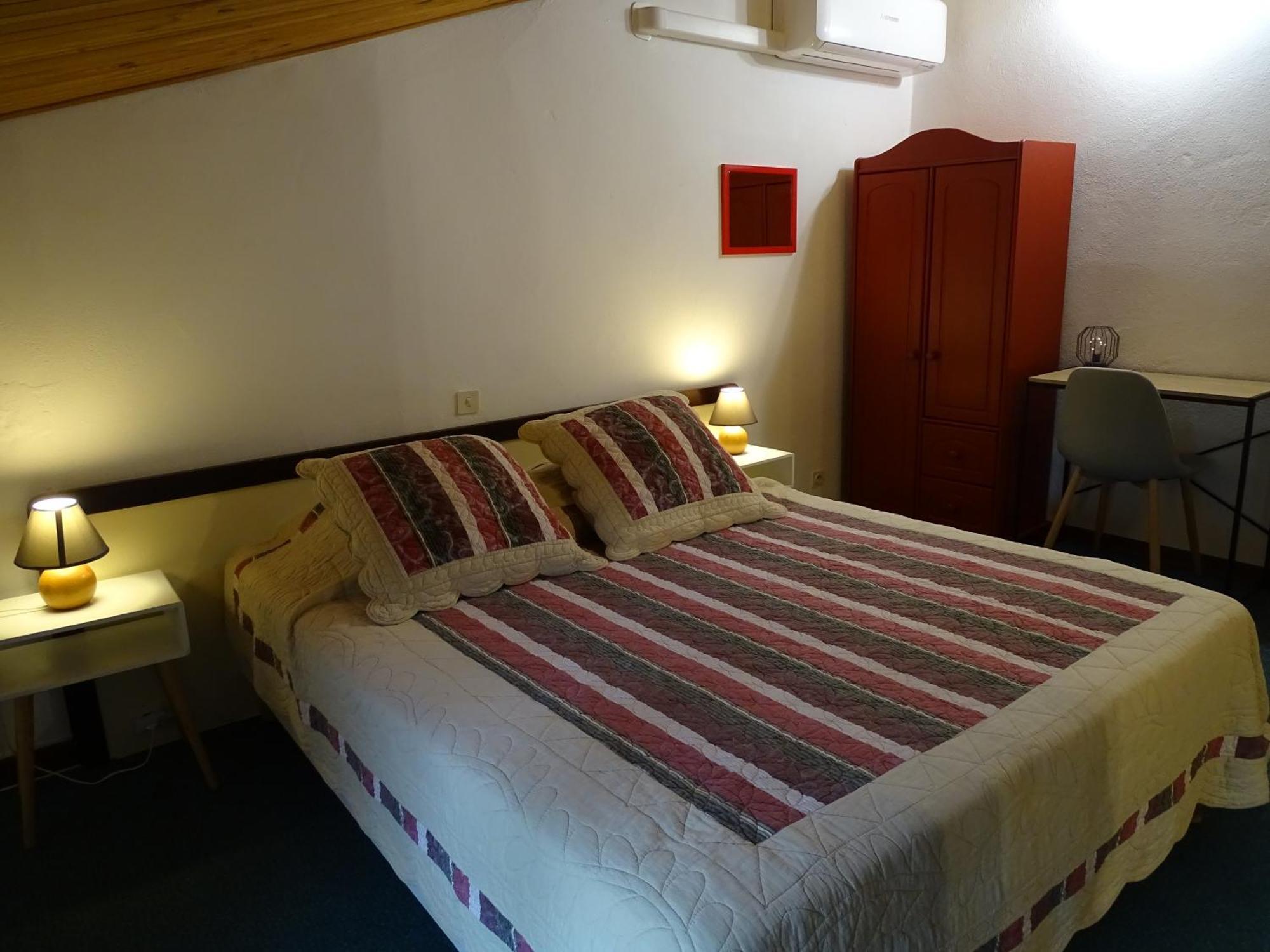 Hotel Mas De L'Espaire Les Vans Ngoại thất bức ảnh