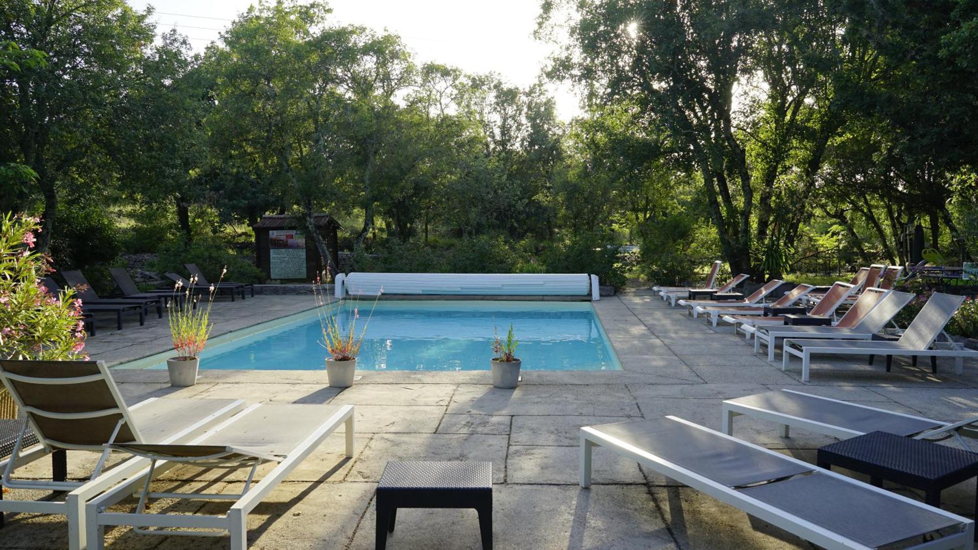 Hotel Mas De L'Espaire Les Vans Ngoại thất bức ảnh